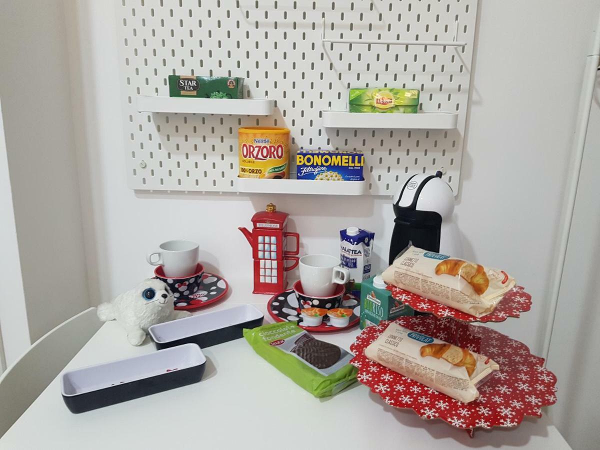 Small Bedroom Vomero'S 나폴리 외부 사진