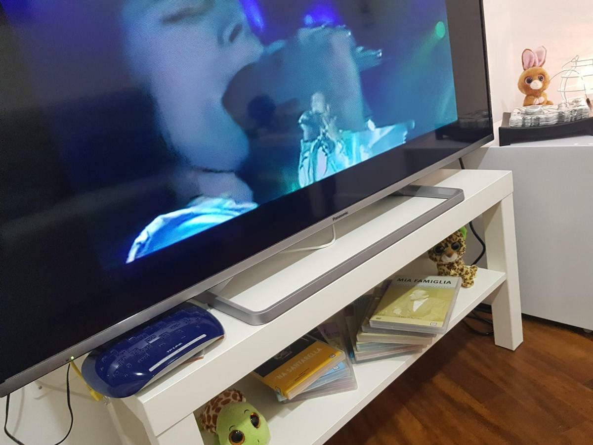 Small Bedroom Vomero'S 나폴리 외부 사진