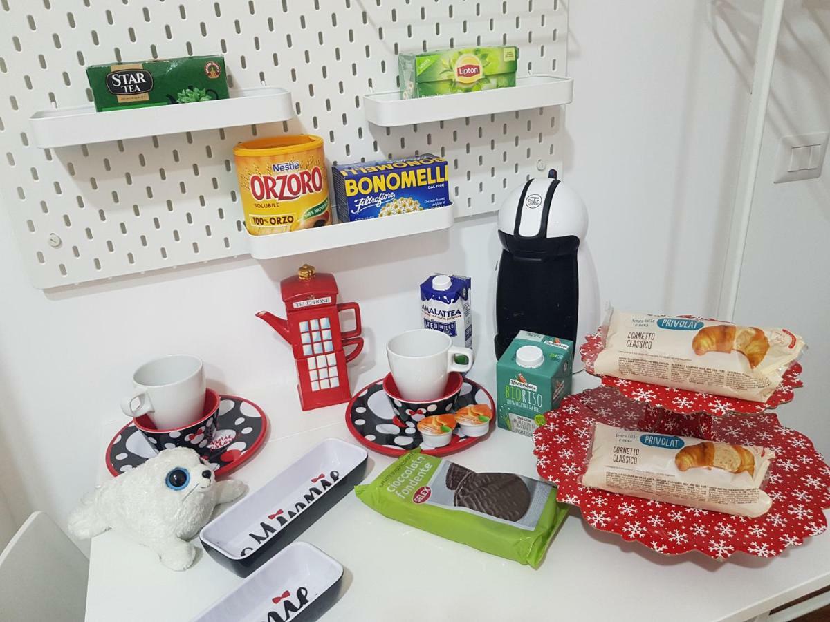 Small Bedroom Vomero'S 나폴리 외부 사진